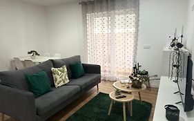 Cantinho La De Casa